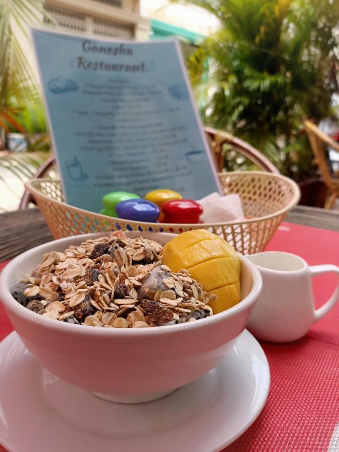Ganesha Hostel Battambang Zewnętrze zdjęcie