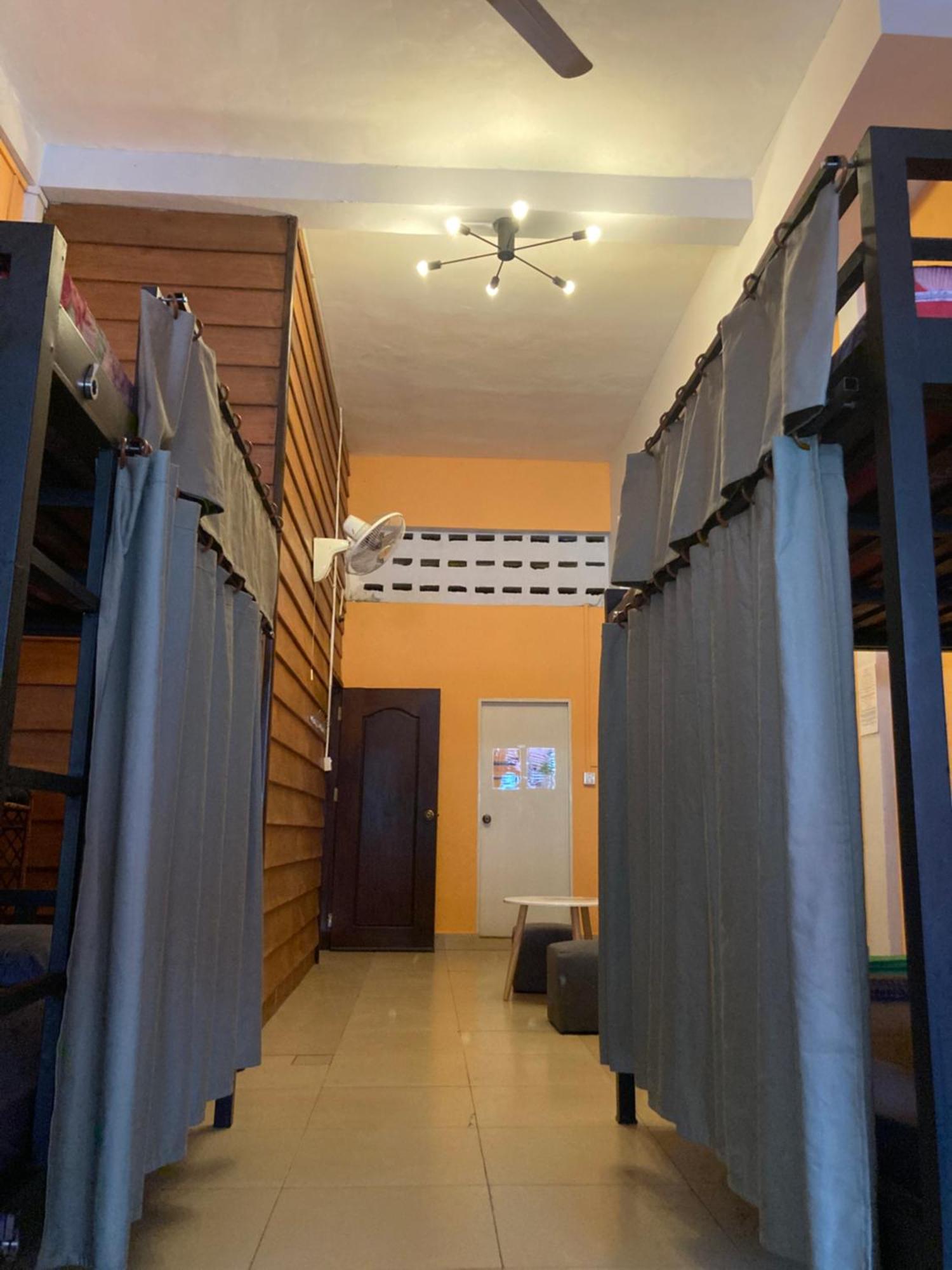 Ganesha Hostel Battambang Zewnętrze zdjęcie