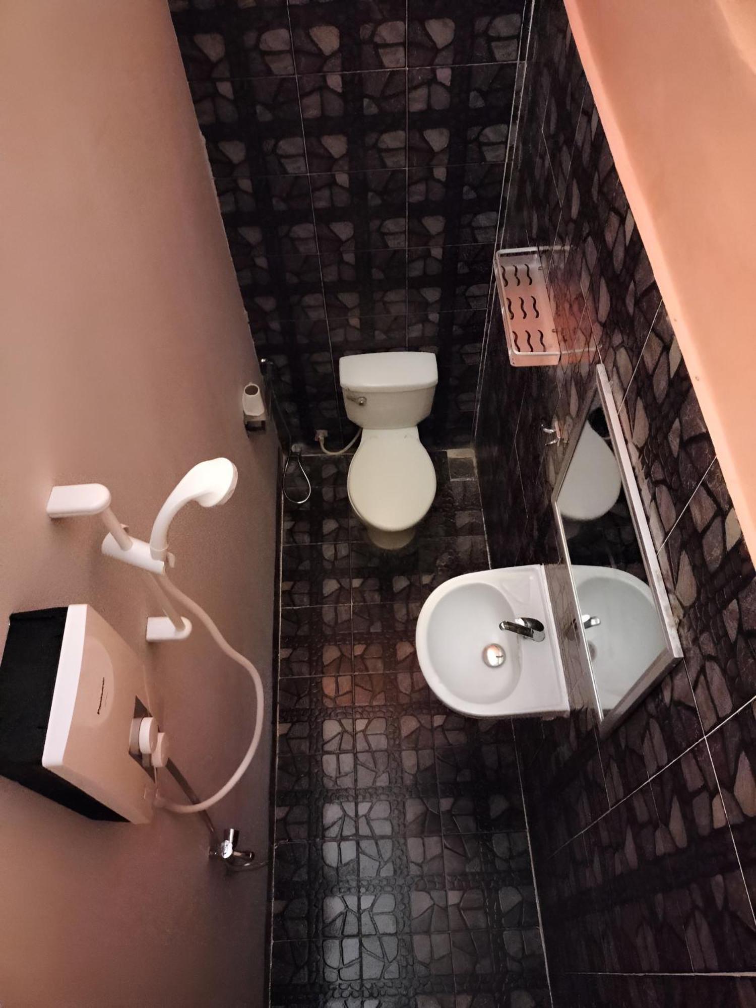 Ganesha Hostel Battambang Zewnętrze zdjęcie