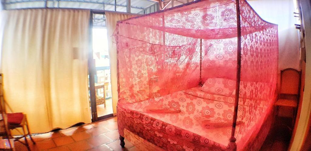 Ganesha Hostel Battambang Zewnętrze zdjęcie