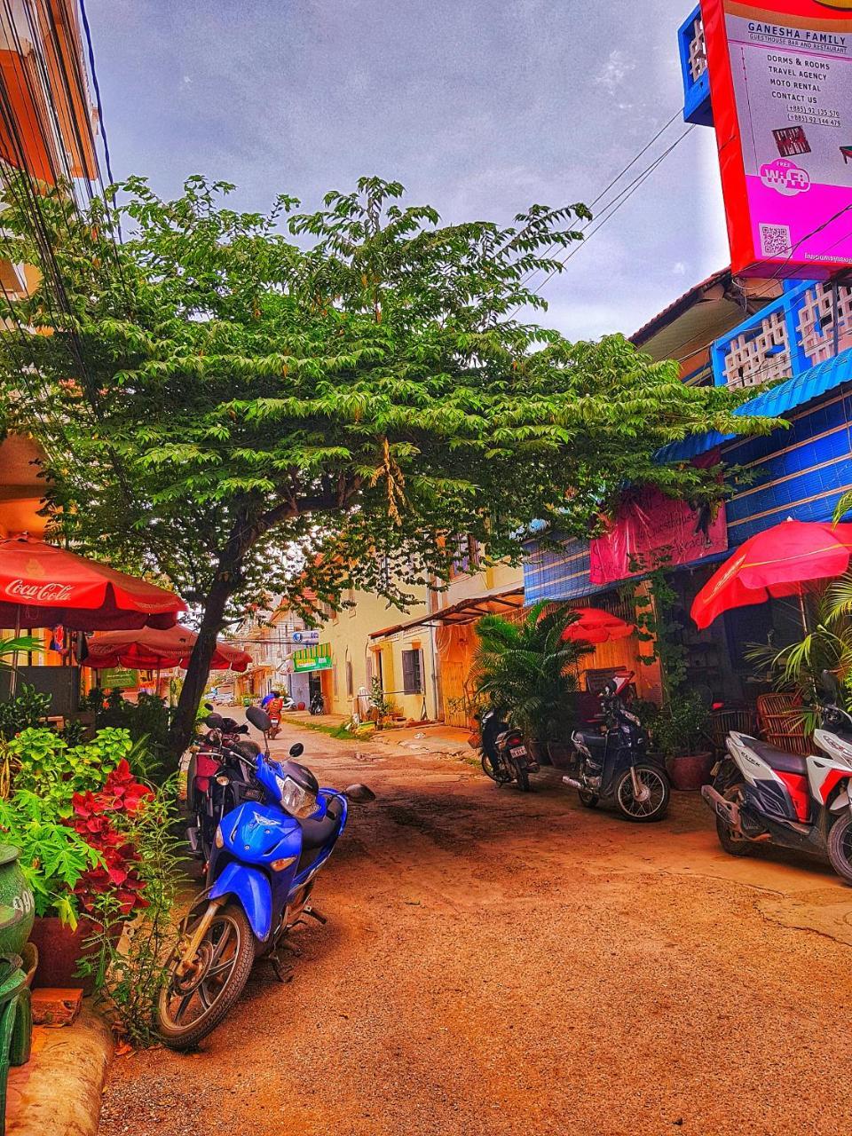 Ganesha Hostel Battambang Zewnętrze zdjęcie