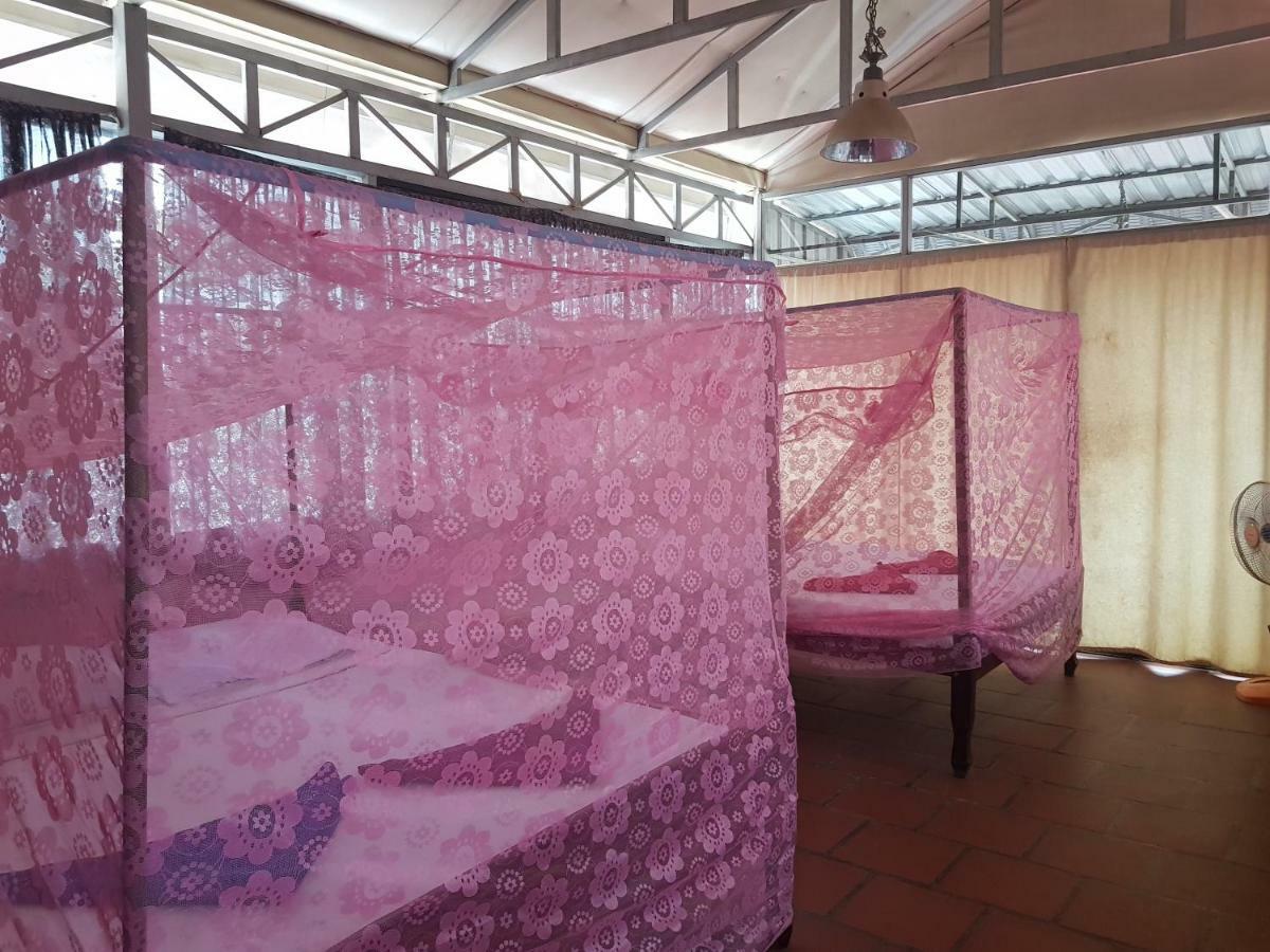 Ganesha Hostel Battambang Zewnętrze zdjęcie