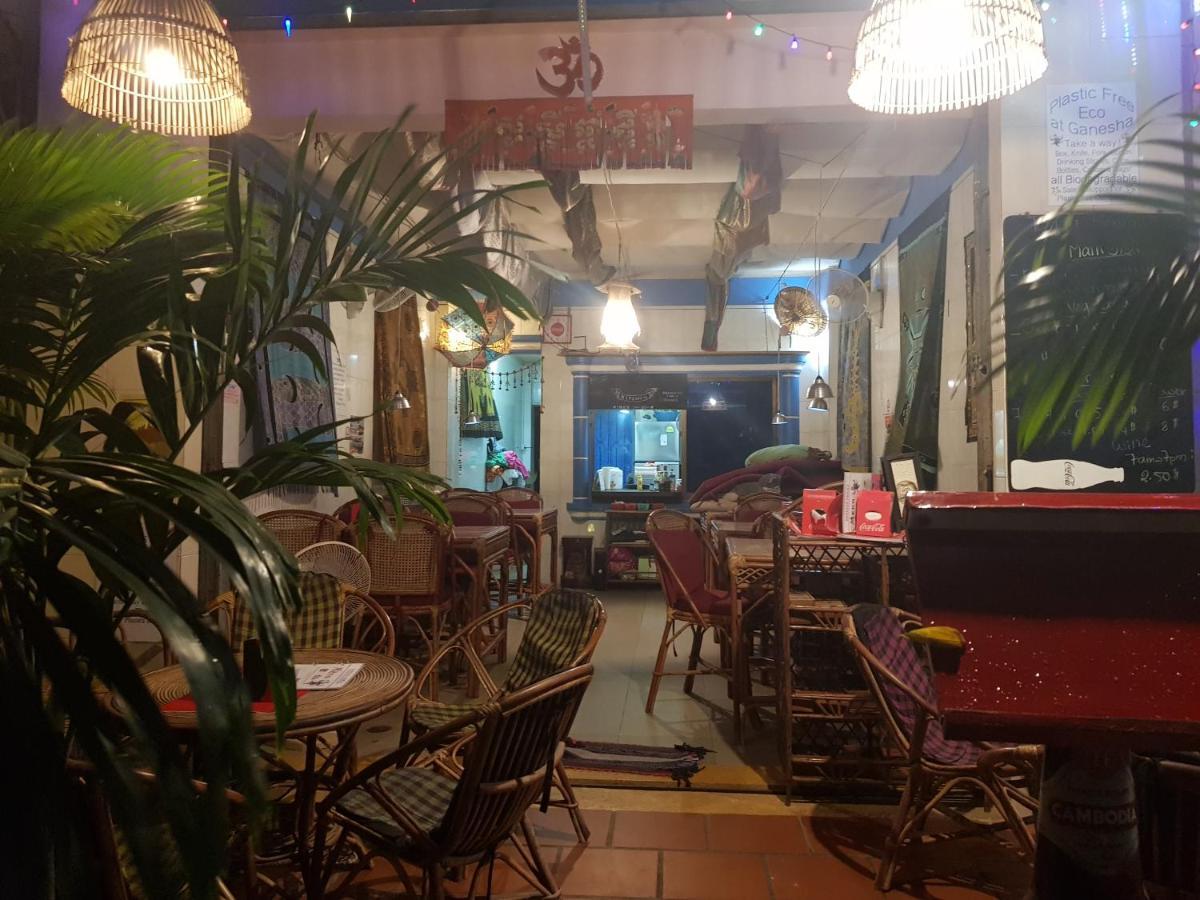 Ganesha Hostel Battambang Zewnętrze zdjęcie